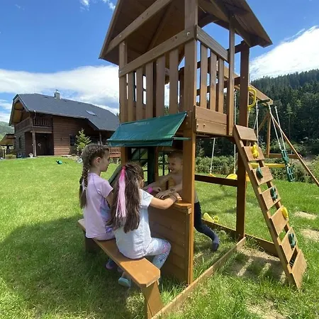 Chalet Family *